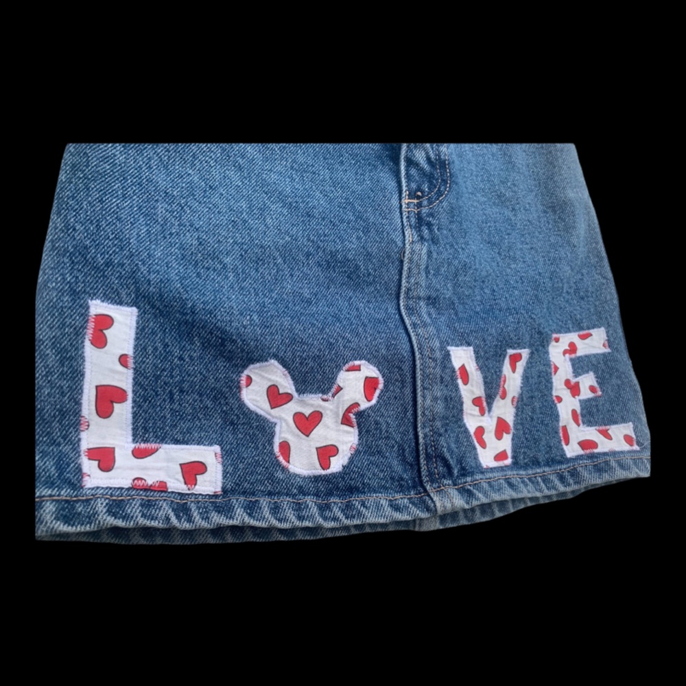 GUESS  Custom DISNEY Skirt- Girls Size 7